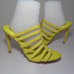 BCBG BCBGeneration Size 7 M CALLIE New Sandals